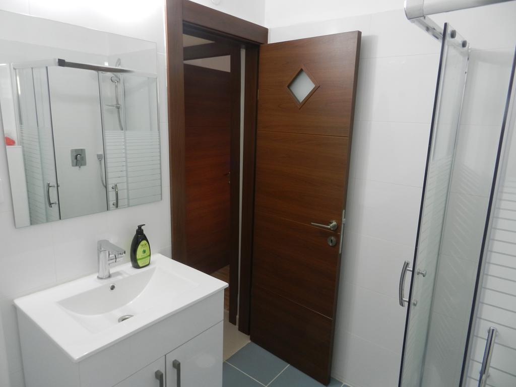 Alexsea Apartment Haifa Exteriör bild